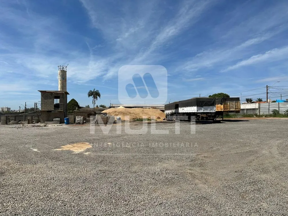 Terreno, 8259 m² - Foto 2