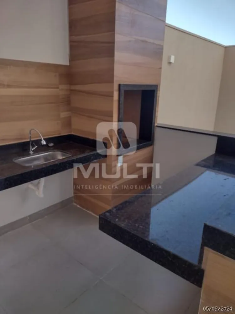 Casa, 3 quartos, 270 m² - Foto 3