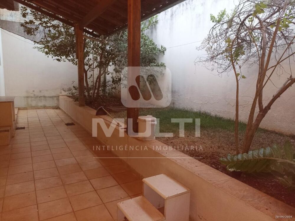 Casa, 5 quartos, 204 m² - Foto 14