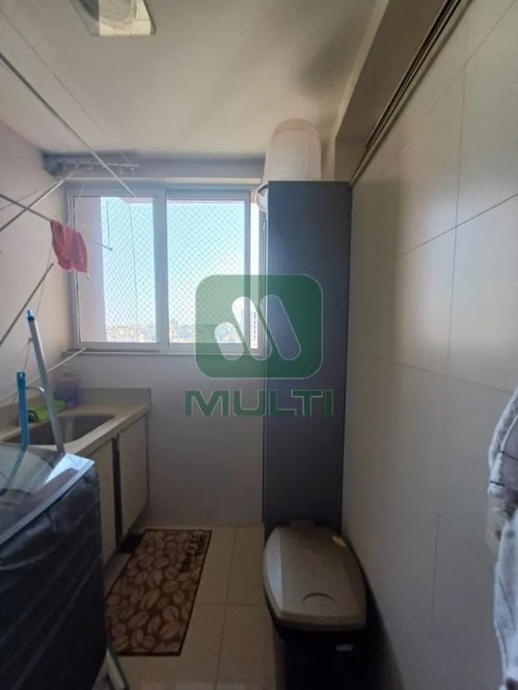 Apartamento à venda com 3 quartos, 85m² - Foto 12