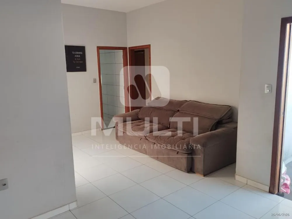 Casa, 3 quartos, 80 m² - Foto 2