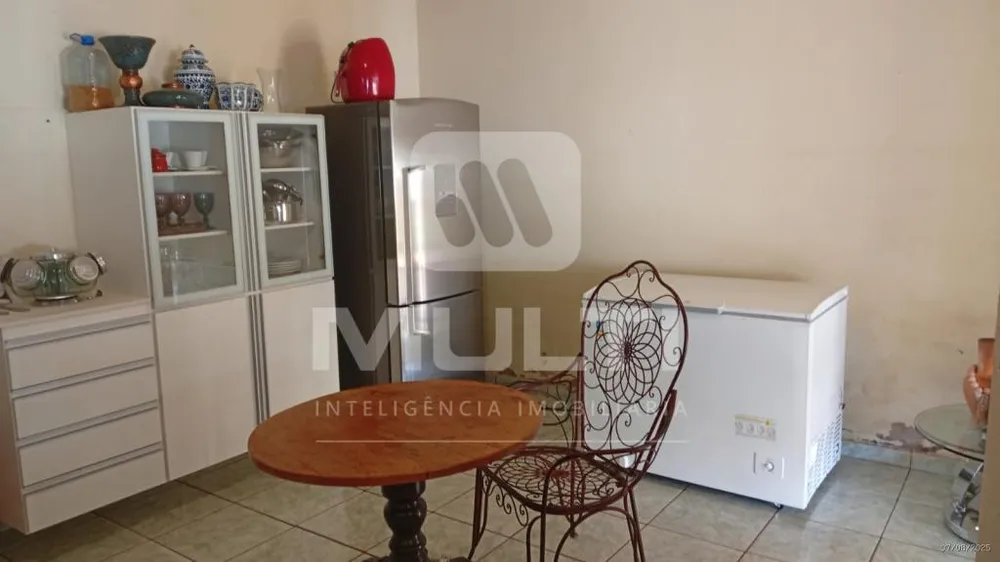 Casa, 3 quartos, 269 m² - Foto 4