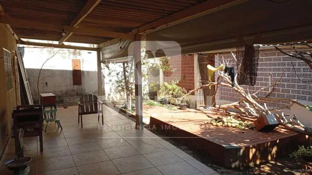 Casa, 3 quartos, 269 m² - Foto 2