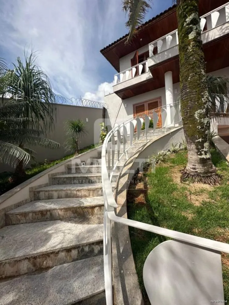 Casa, 3 quartos, 200 m² - Foto 1