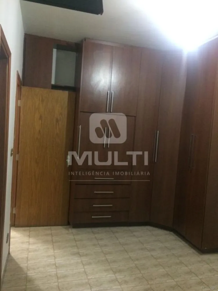 Casa, 3 quartos, 200 m² - Foto 4