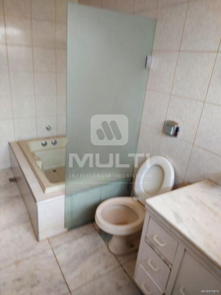 Casa, 3 quartos, 395 m² - Foto 4