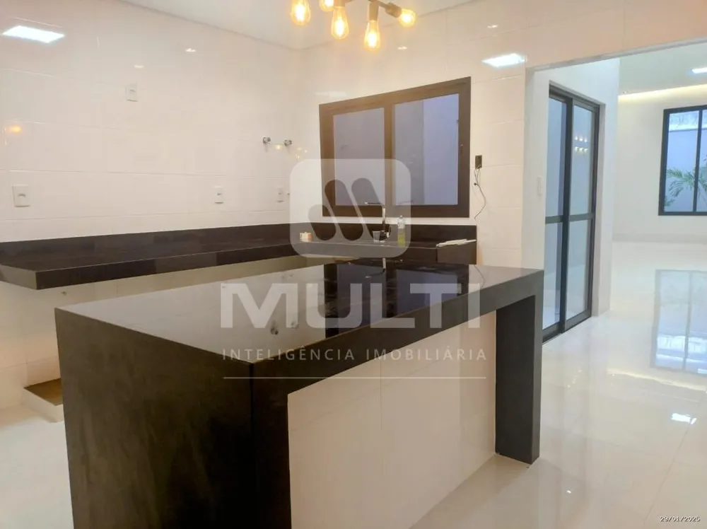 Casa, 3 quartos, 170 m² - Foto 4