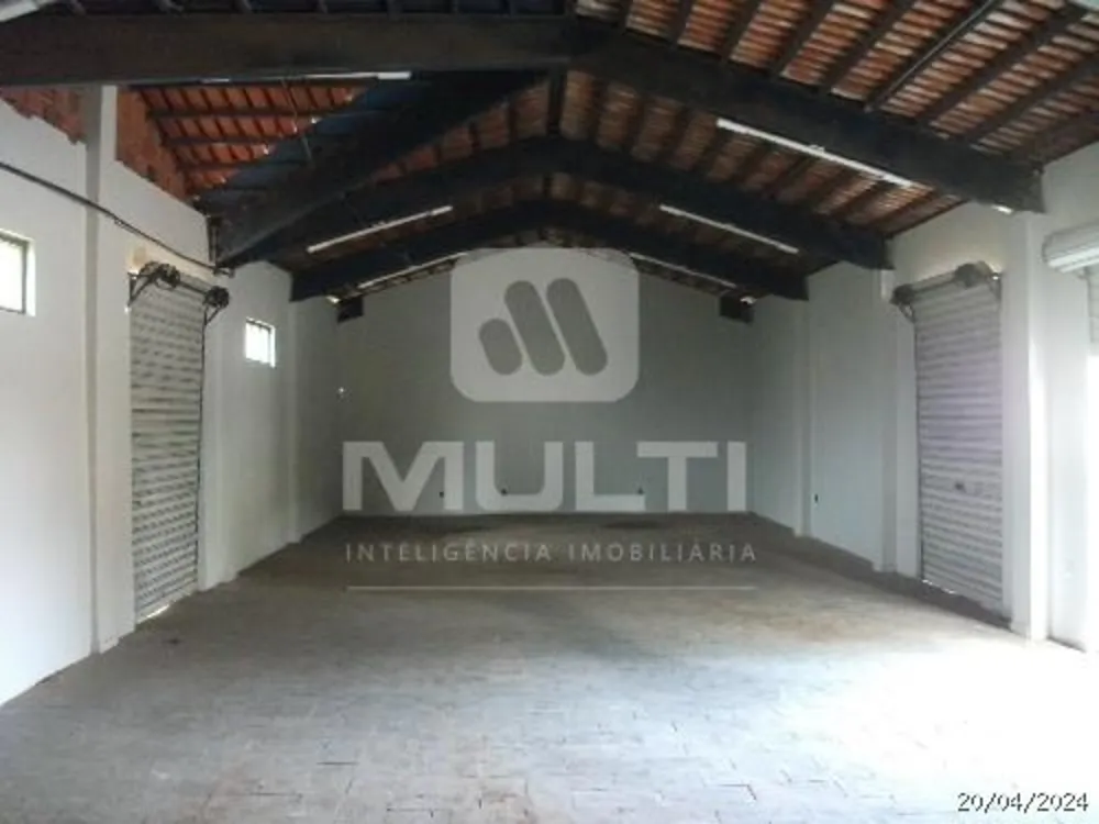 Casa, 1 quarto, 280 m² - Foto 2