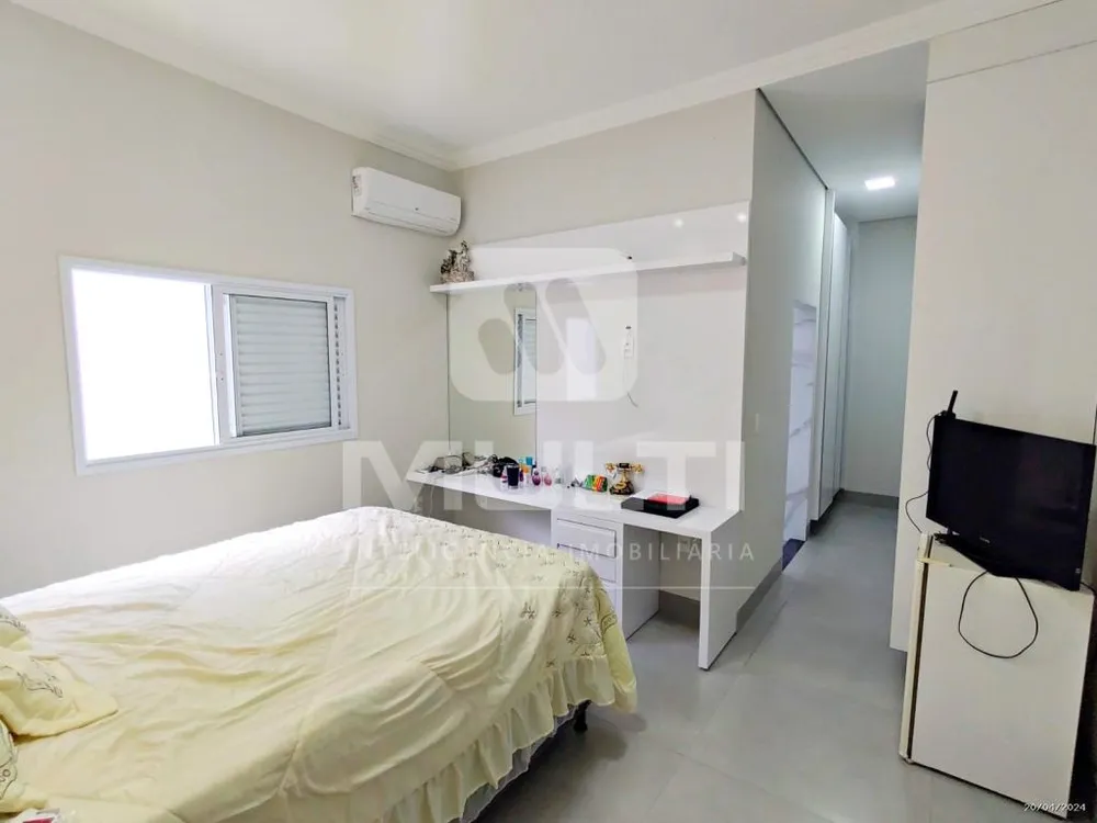 Casa, 3 quartos, 207 m² - Foto 9