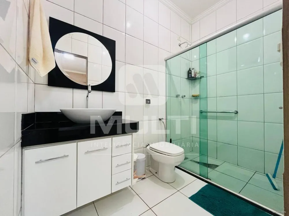 Casa, 3 quartos, 166 m² - Foto 4