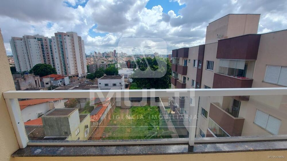 Apartamento à venda com 3 quartos, 94m² - Foto 11