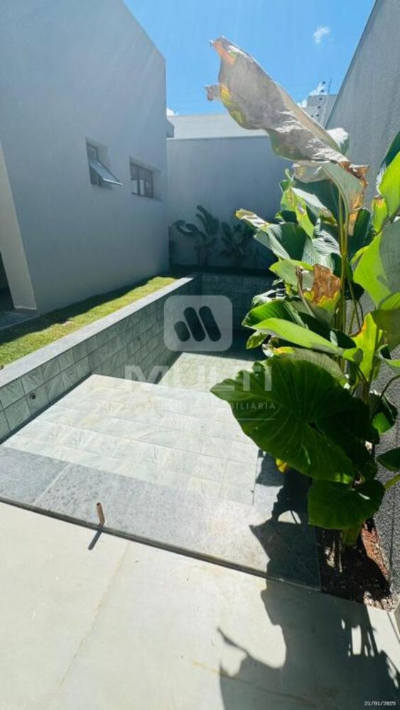 Casa, 3 quartos, 149 m² - Foto 1