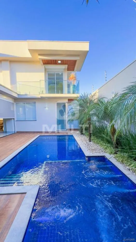 Casa, 3 quartos, 549 m² - Foto 1