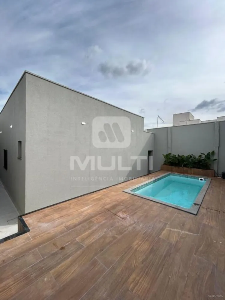 Casa, 3 quartos, 193 m² - Foto 2