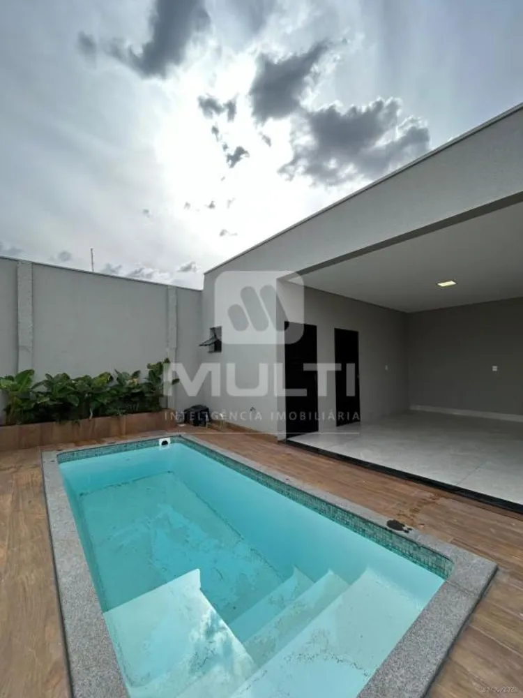 Casa, 3 quartos, 193 m² - Foto 1
