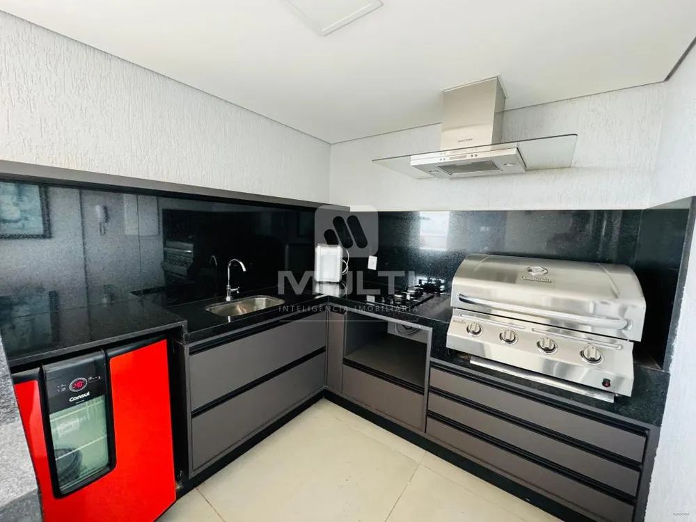 Cobertura, 3 quartos, 216 m² - Foto 3