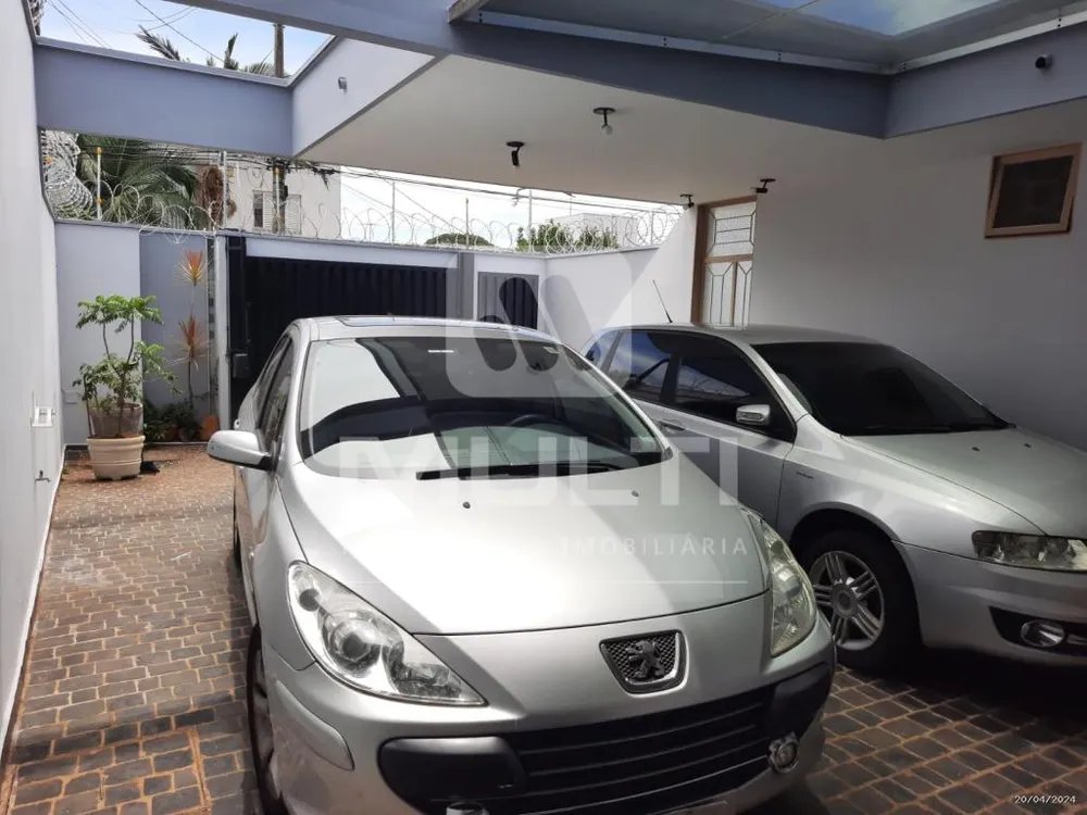 Casa, 3 quartos, 210 m² - Foto 4