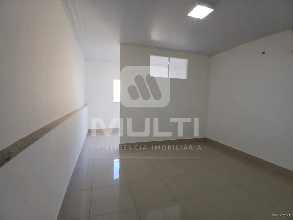 Casa, 1 quarto, 344 m² - Foto 3