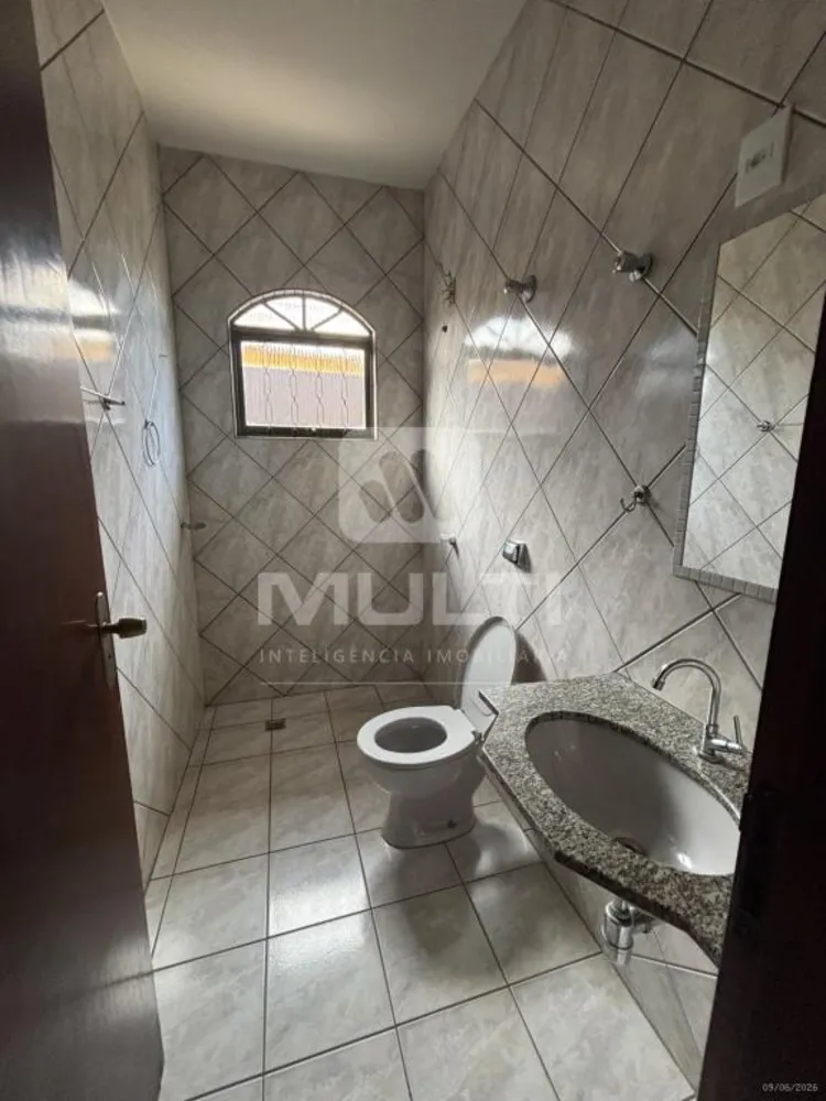 Casa, 3 quartos, 201 m² - Foto 4