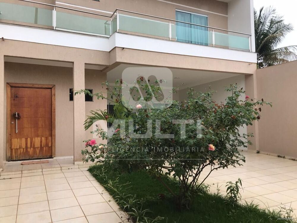 Casa, 3 quartos, 186 m² - Foto 2