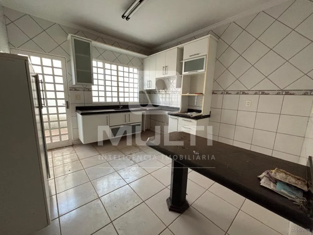 Casa, 4 quartos, 234 m² - Foto 11