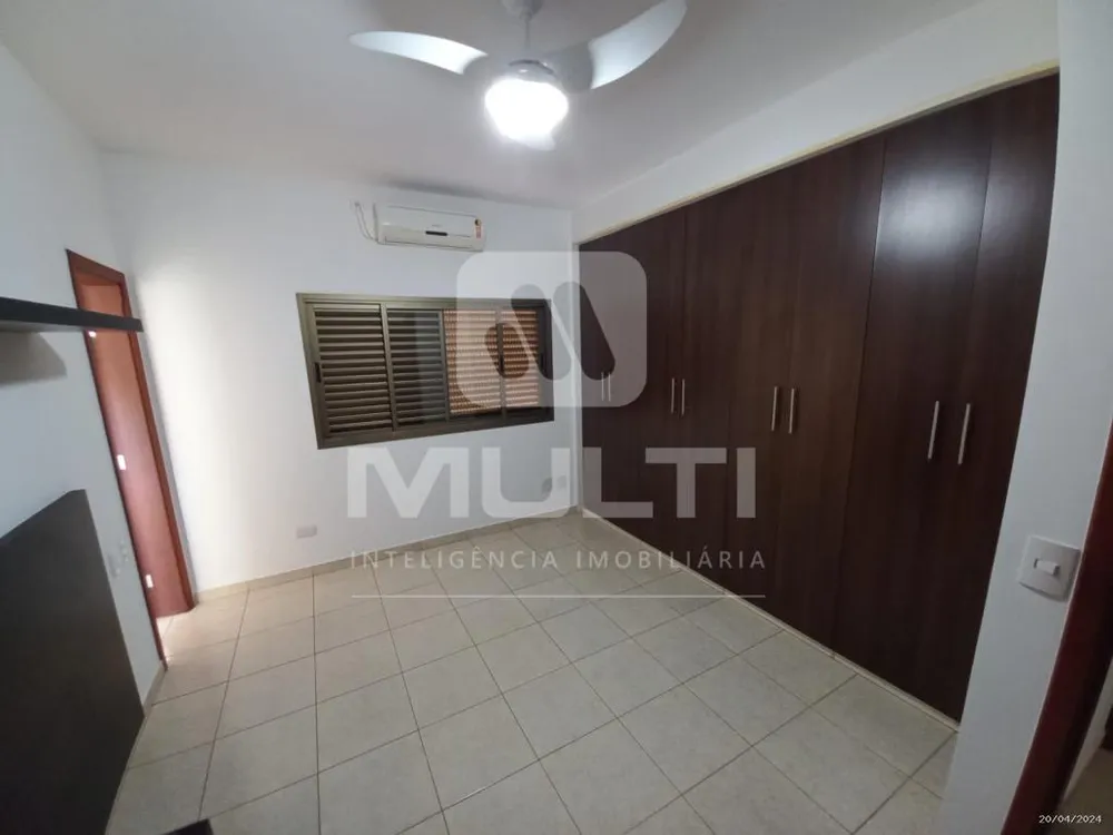 Casa, 3 quartos, 326 m² - Foto 4