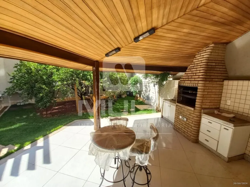 Casa, 3 quartos, 326 m² - Foto 9