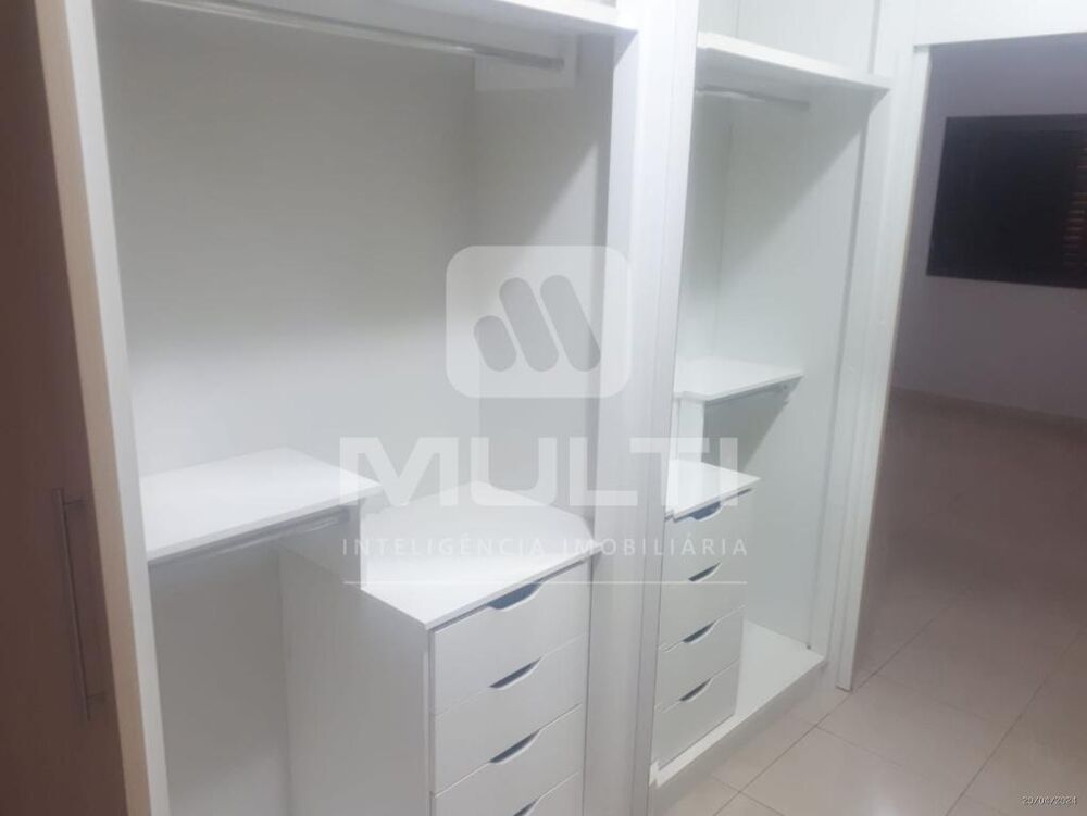 Apartamento, 3 quartos, 189 m² - Foto 8