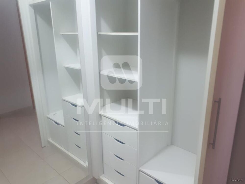 Apartamento, 3 quartos, 189 m² - Foto 10