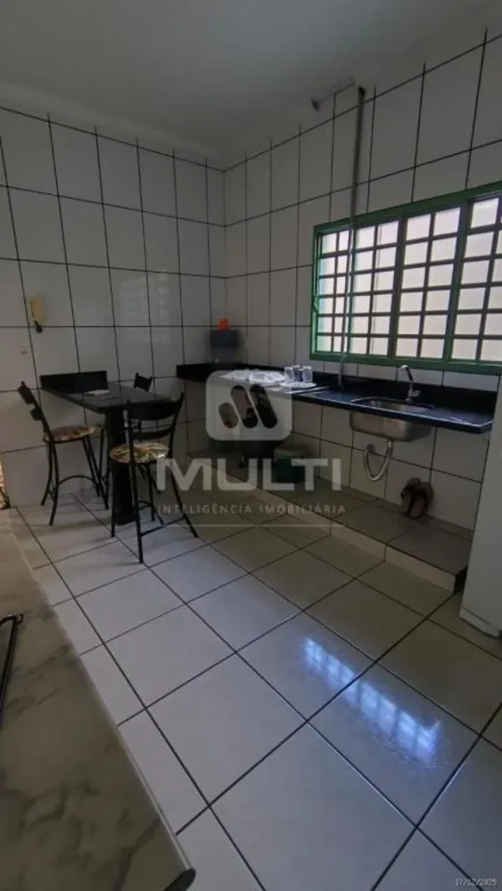 Casa, 3 quartos, 176 m² - Foto 1