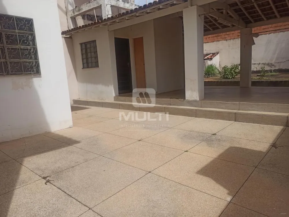 Casa, 2 quartos, 100 m² - Foto 2