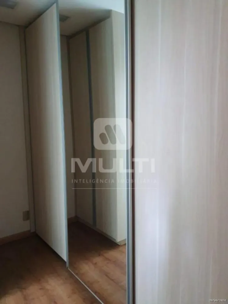 Casa, 4 quartos, 438 m² - Foto 3