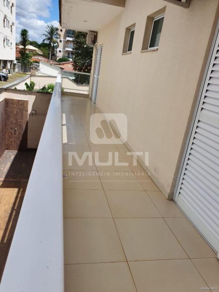 Casa, 4 quartos, 438 m² - Foto 27
