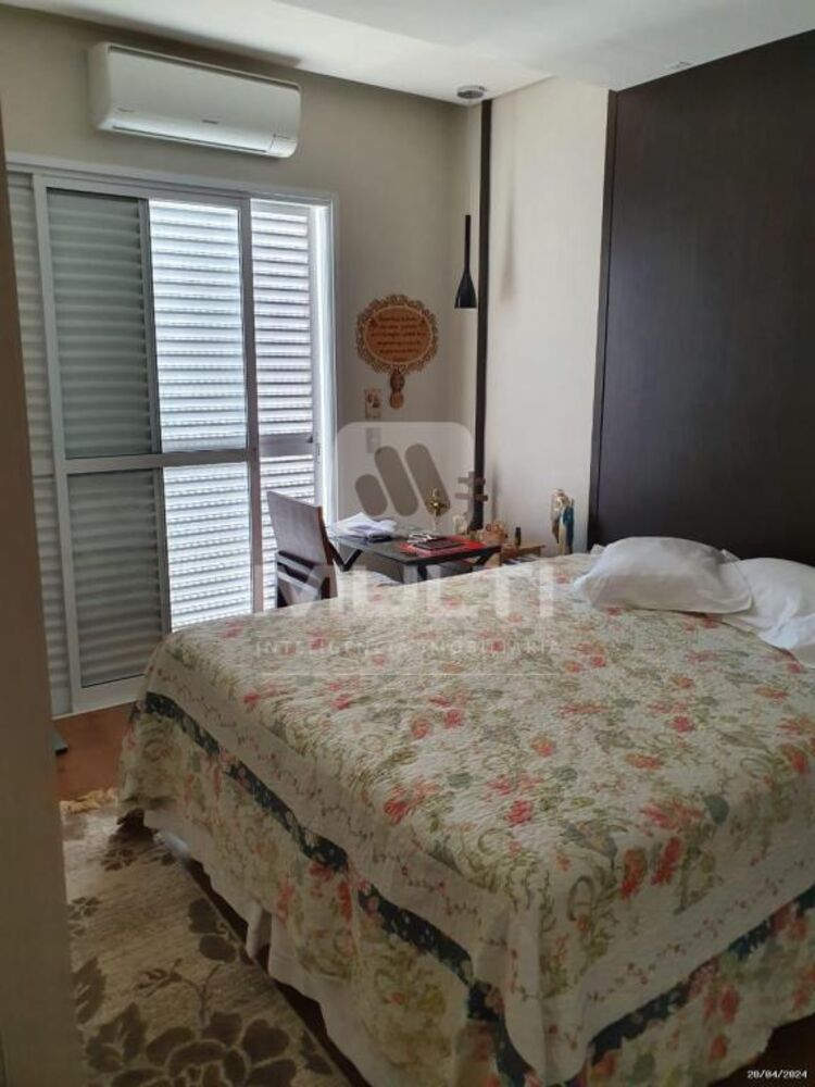 Casa, 4 quartos, 438 m² - Foto 15