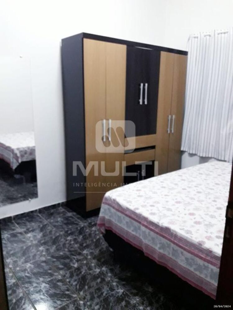 Casa à venda com 3 quartos, 119m² - Foto 8