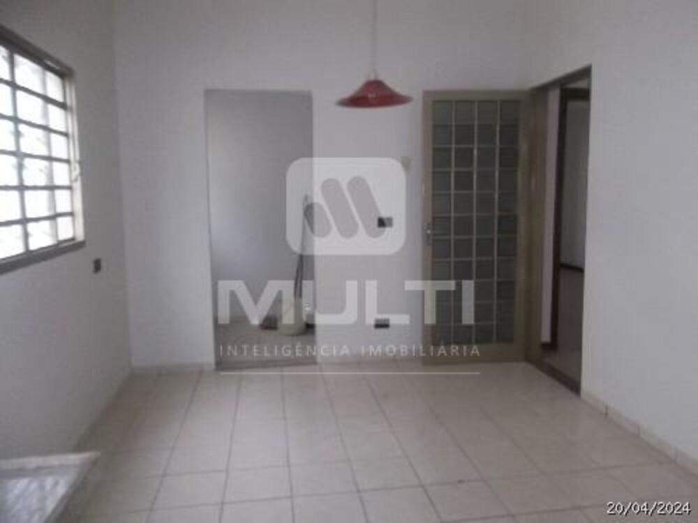 Casa, 5 quartos, 330 m² - Foto 2