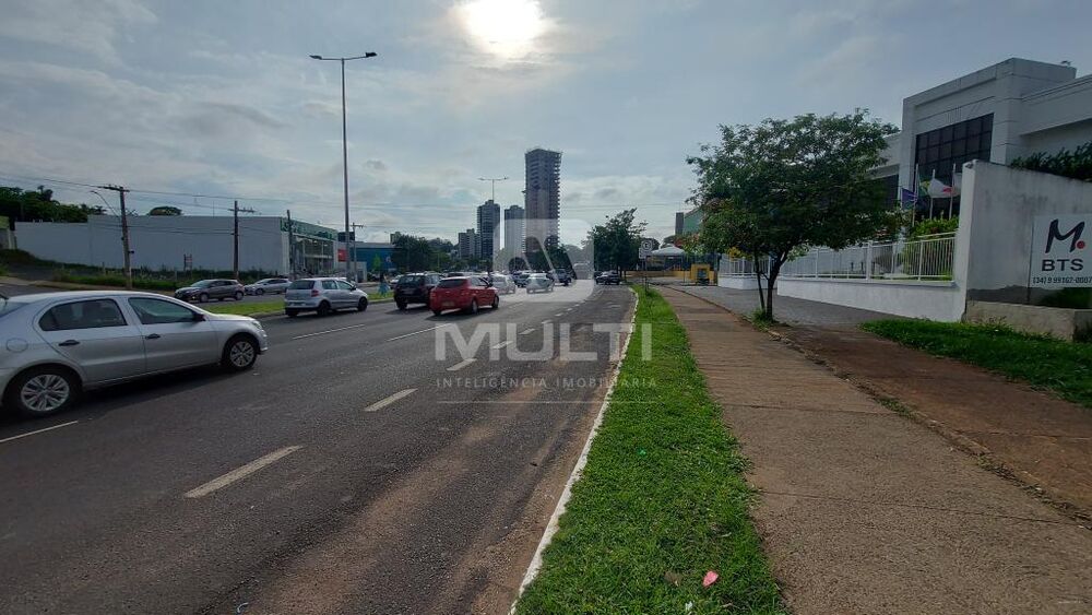 Loteamento e Condomínio - Foto 4