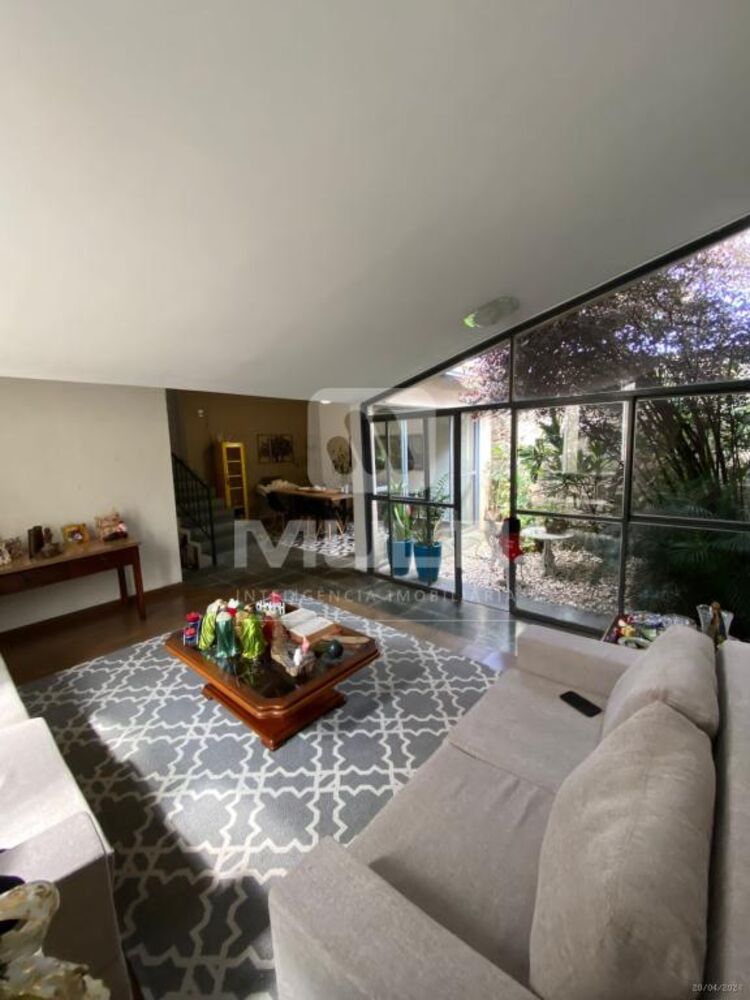 Casa, 3 quartos, 246 m² - Foto 2