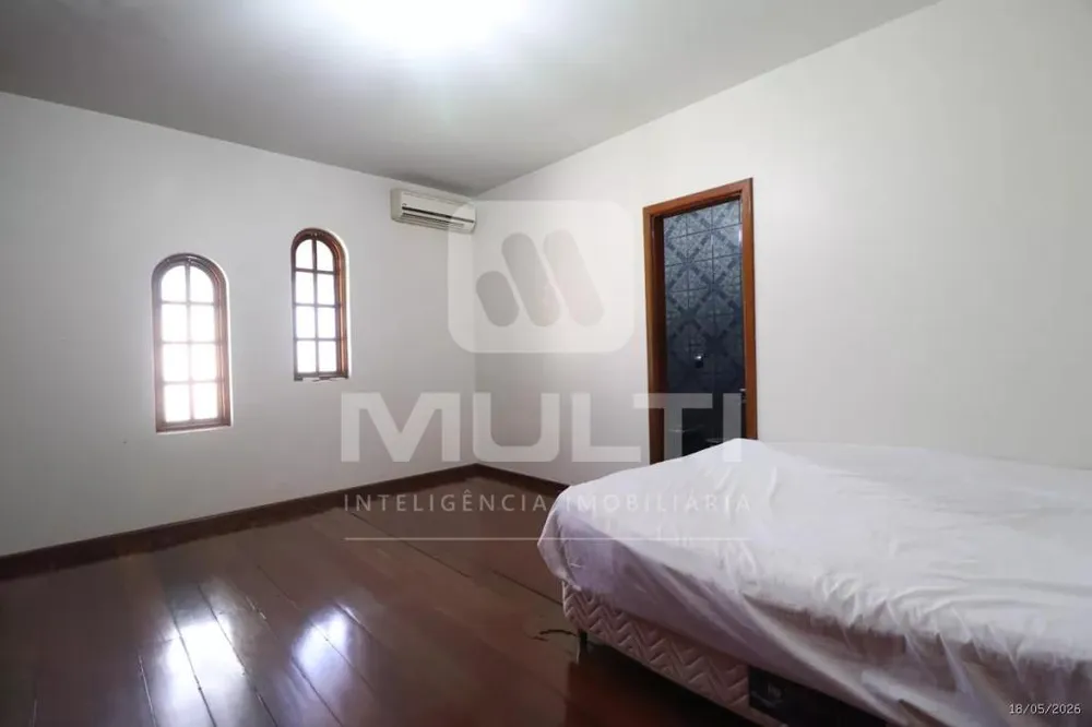 Casa, 4 quartos, 218 m² - Foto 7