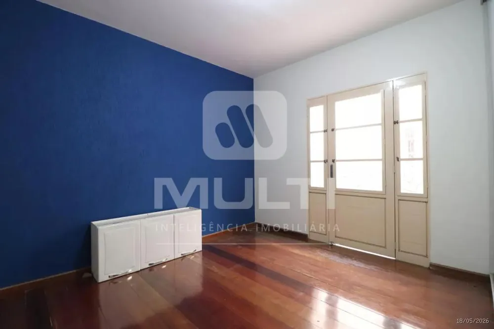 Casa, 4 quartos, 218 m² - Foto 5