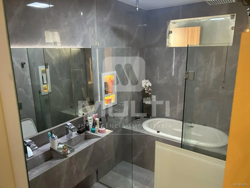Casa, 3 quartos, 280 m² - Foto 1