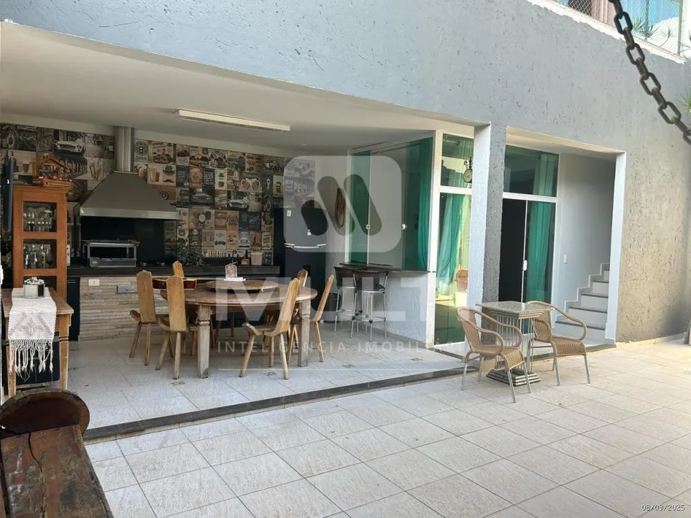 Casa, 3 quartos, 280 m² - Foto 3