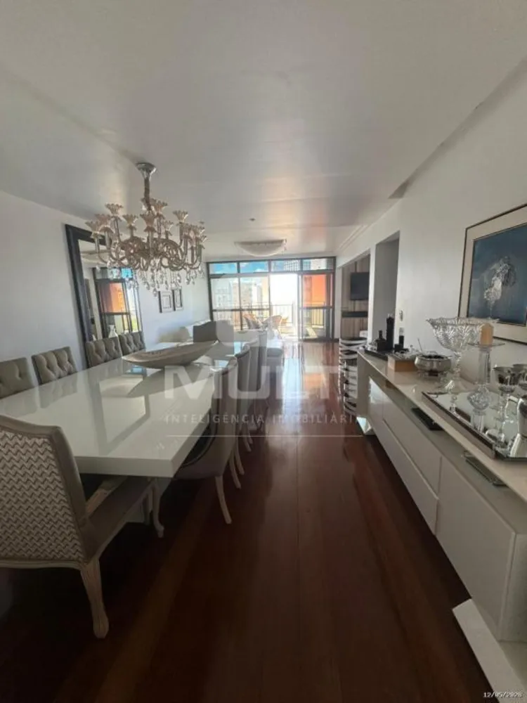 Apartamento, 3 quartos, 180 m² - Foto 1
