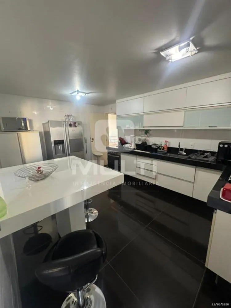 Apartamento, 3 quartos, 180 m² - Foto 10