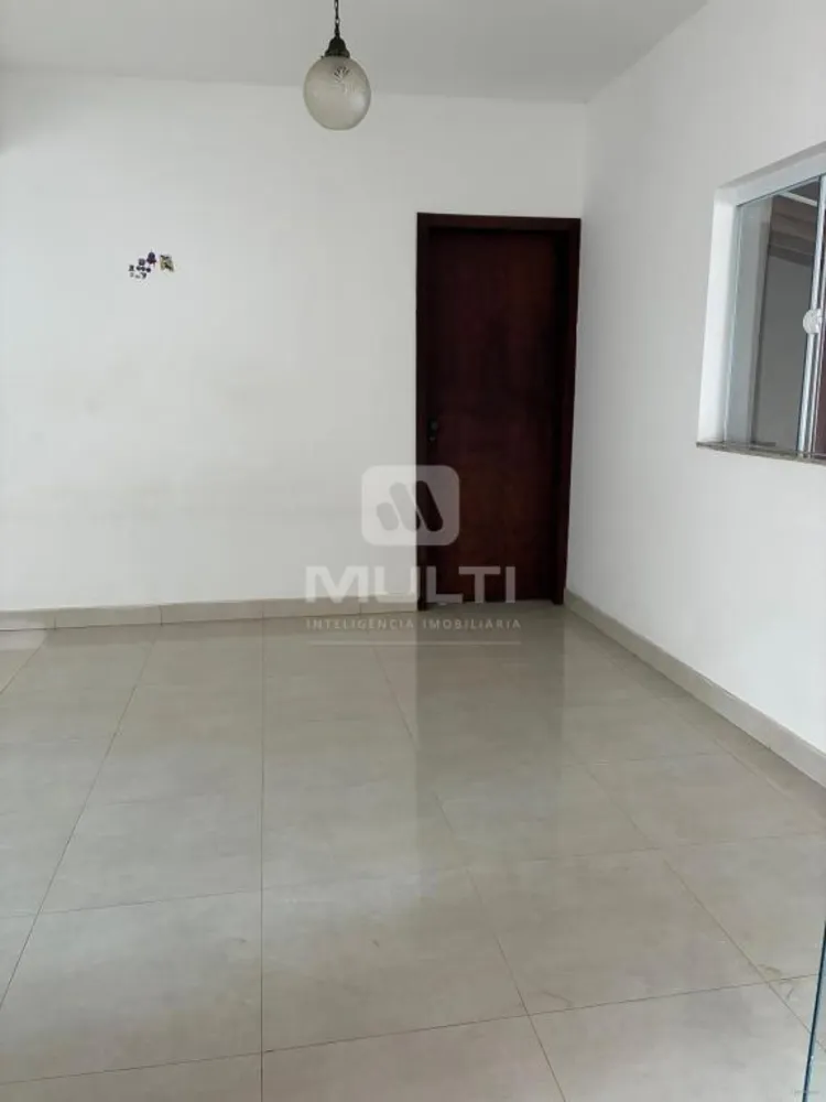 Casa, 4 quartos, 305 m² - Foto 4