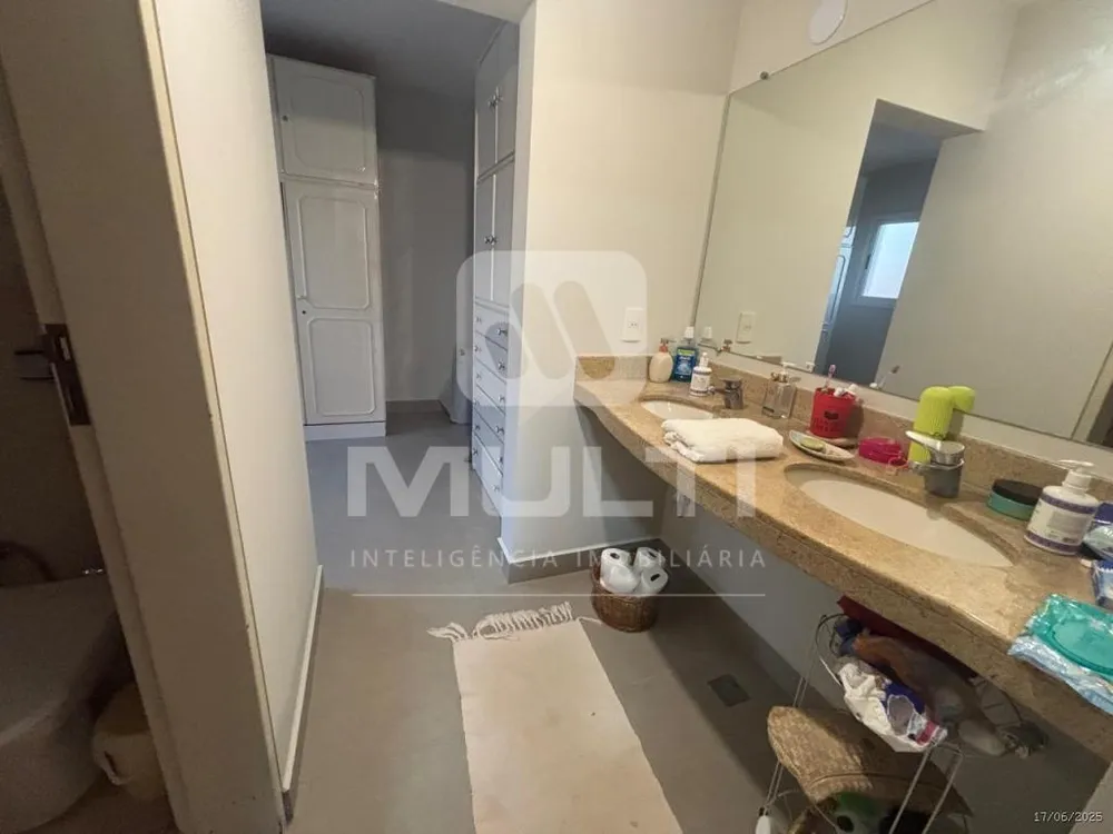 Casa, 4 quartos, 305 m² - Foto 9