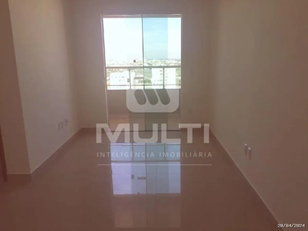 Casa, 5 quartos, 190 m² - Foto 1