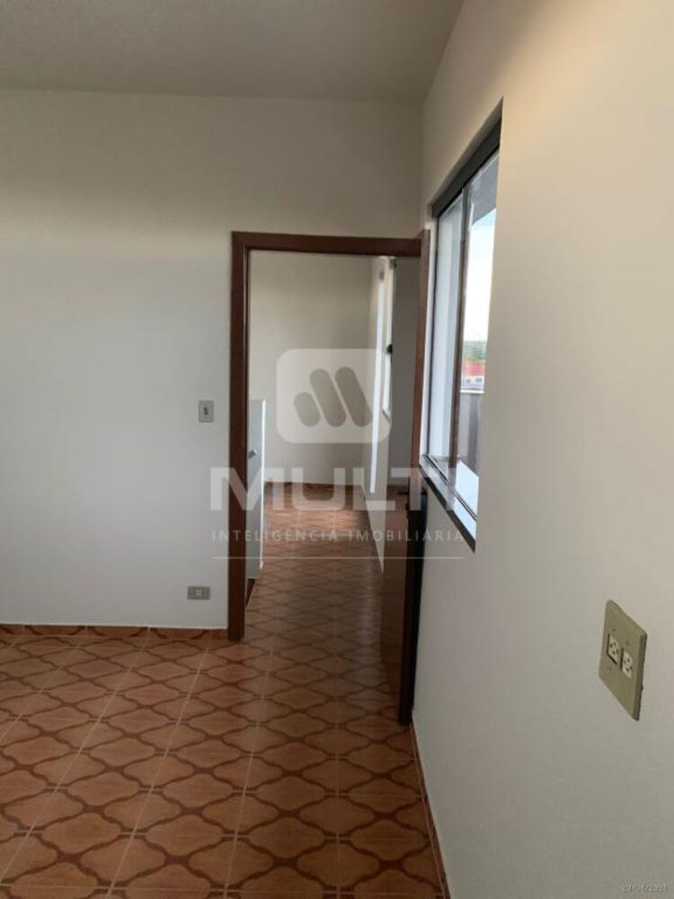 Casa, 5 quartos, 190 m² - Foto 4