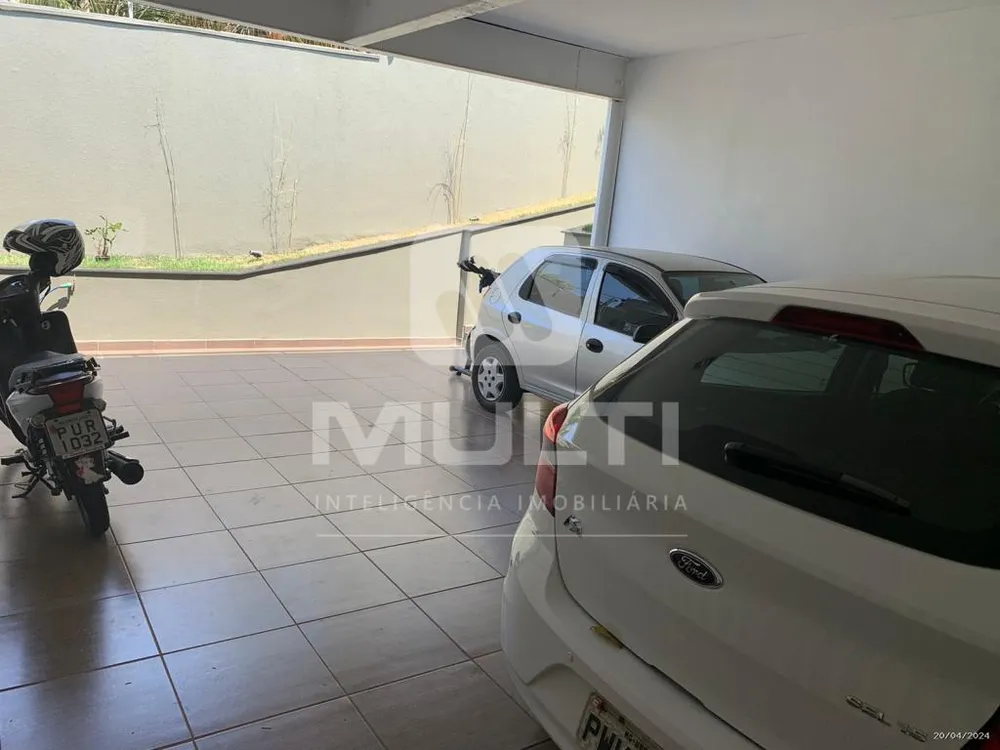 Casa, 3 quartos, 288 m² - Foto 1