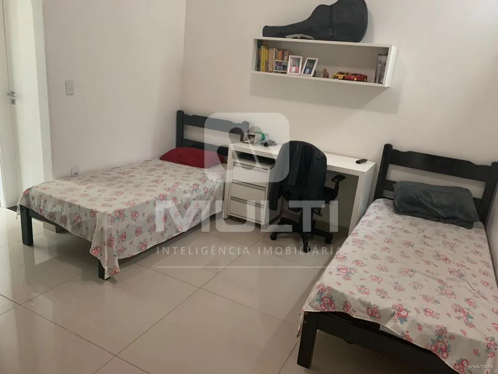 Casa, 3 quartos, 288 m² - Foto 3